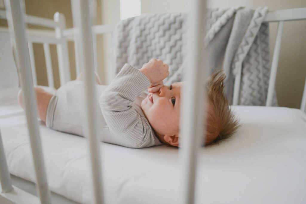 What is the difference between a bassinet and a cradle? Find out which is best for you and your baby!