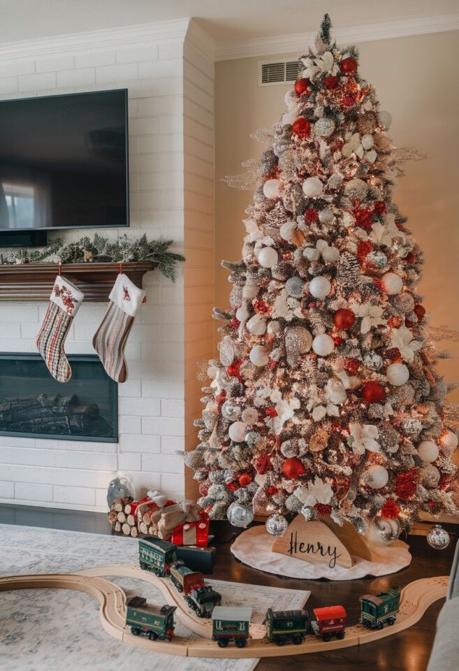 15 Christmas Tree Ideas to Transform Your Home This Holiday Season ...